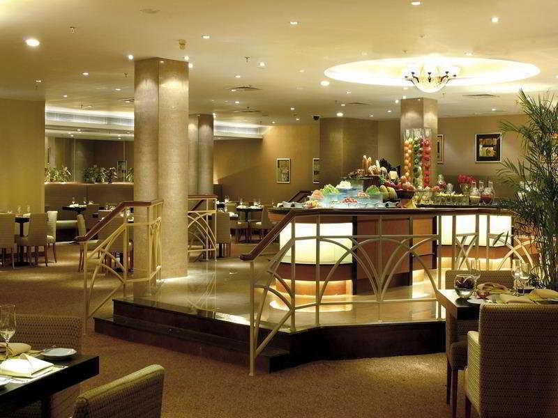 Hôtel New World à Shenyang Restaurant photo